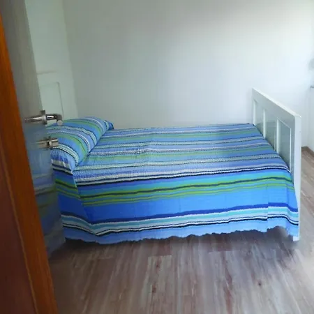 Borna - One Bedroom With Terrace アパート